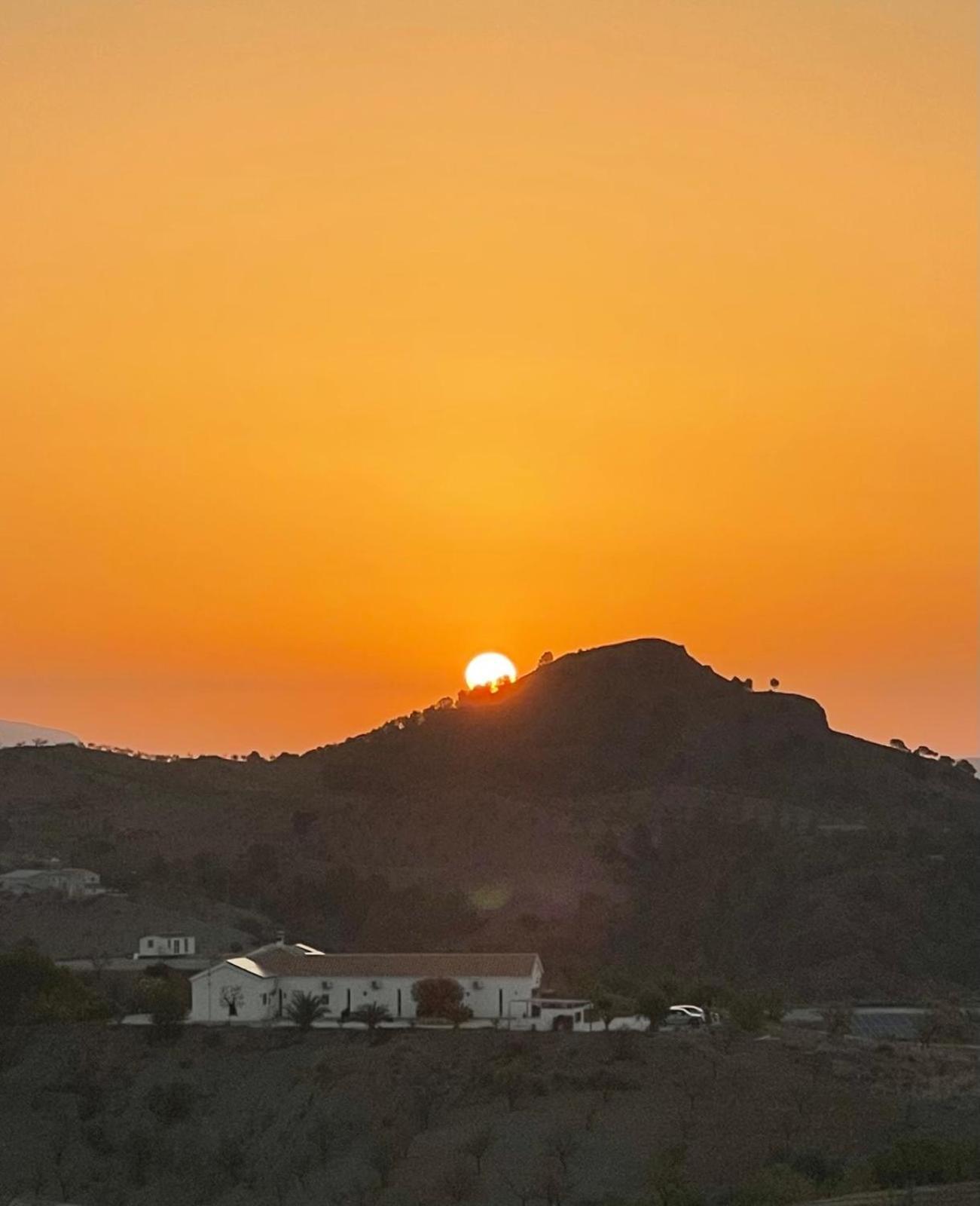 Casa Lamberdina Bed & Breakfast Fuensanta  Bagian luar foto